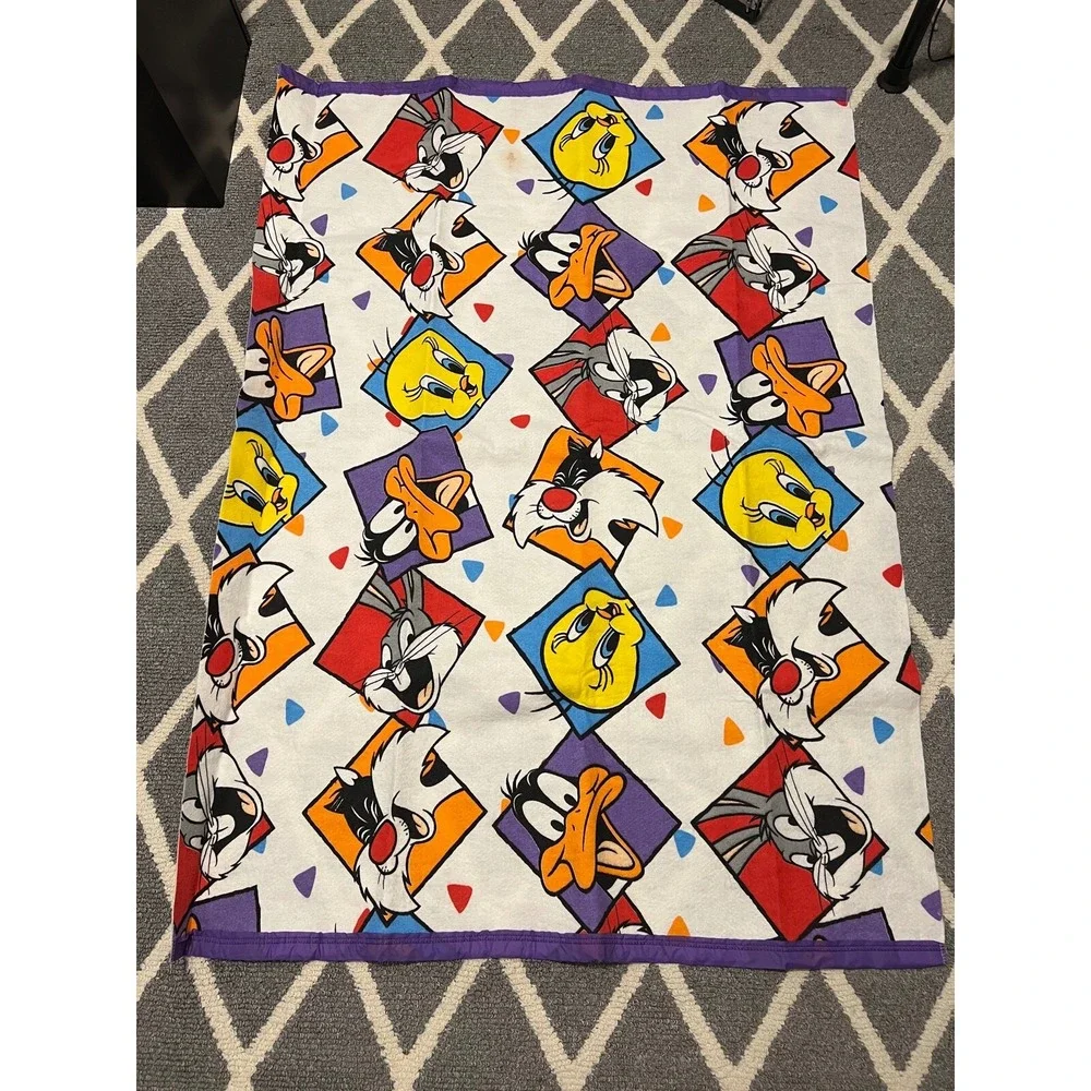 Vintage Looney Tunes 1994 Toddler Blanket Bedspread 45